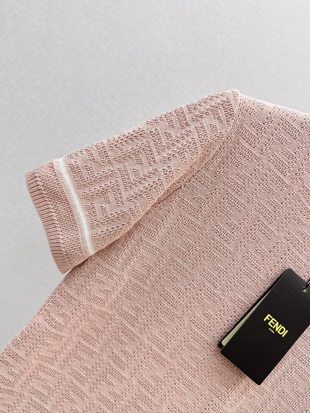 26SS — New Pink Jacquard Knit Sweater