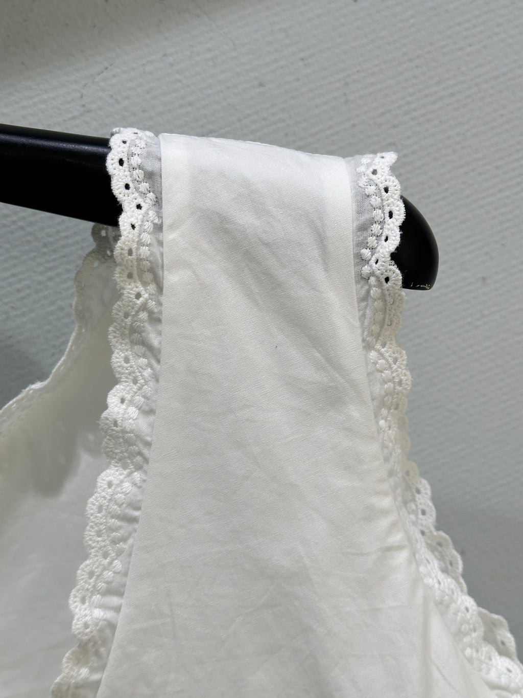 26SS — New V-neck sleeveless A-line dress