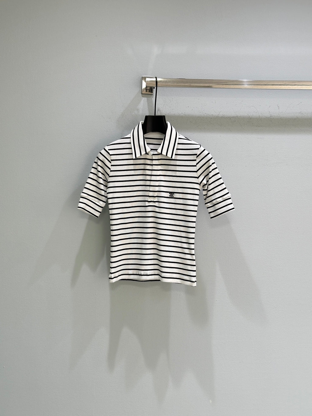 26SS — New Black and White Striped Knit Short-Sleeve T-Shirt