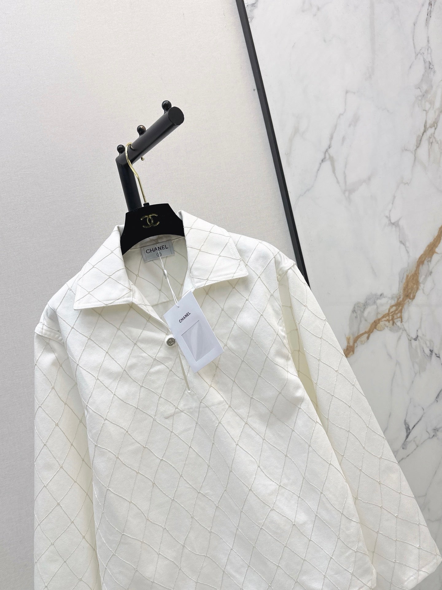 26SS — New Embroidered Diamond Pattern Denim Top