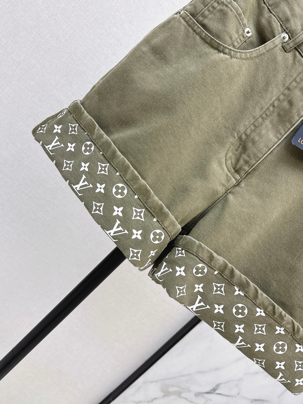 26SS — New Retro Olive Green Denim Shorts