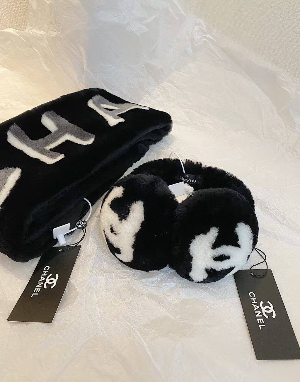 Chemical Series Earmuffs
