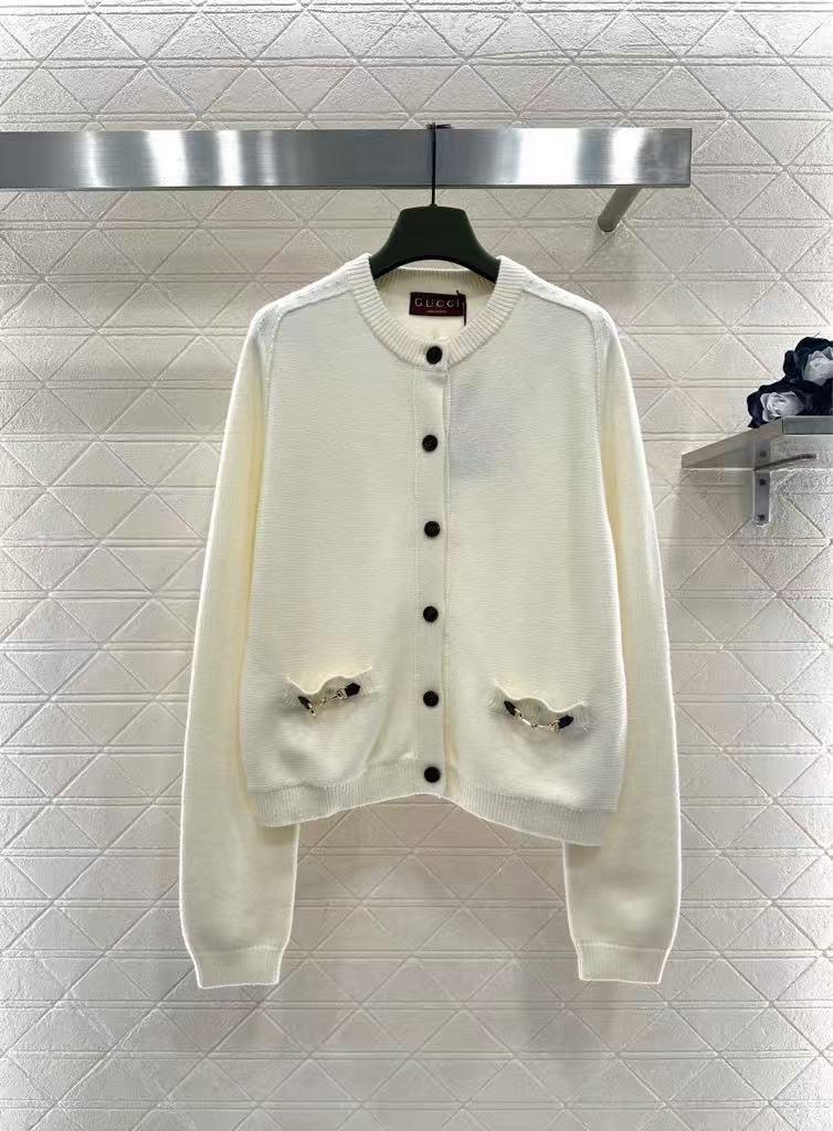 26NEW Chain Pocket Knitted Cardigan
