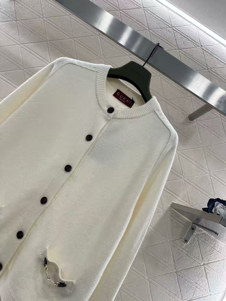 26NEW Chain Pocket Knitted Cardigan