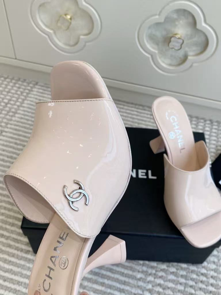 26NEW Spring/Summer New High-Heeled Slippers