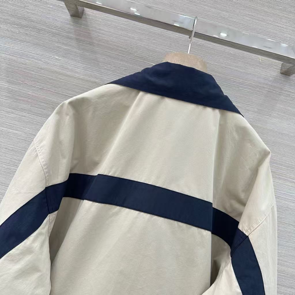 26 Casual Color-Block Spliced Jacket