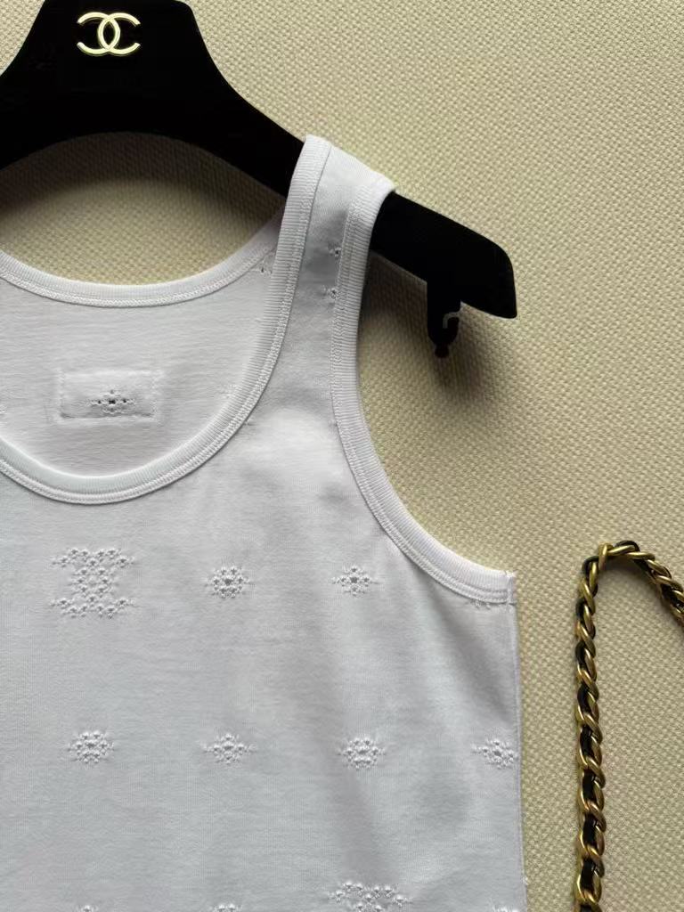 26 New Style Hollow-out White Vest
