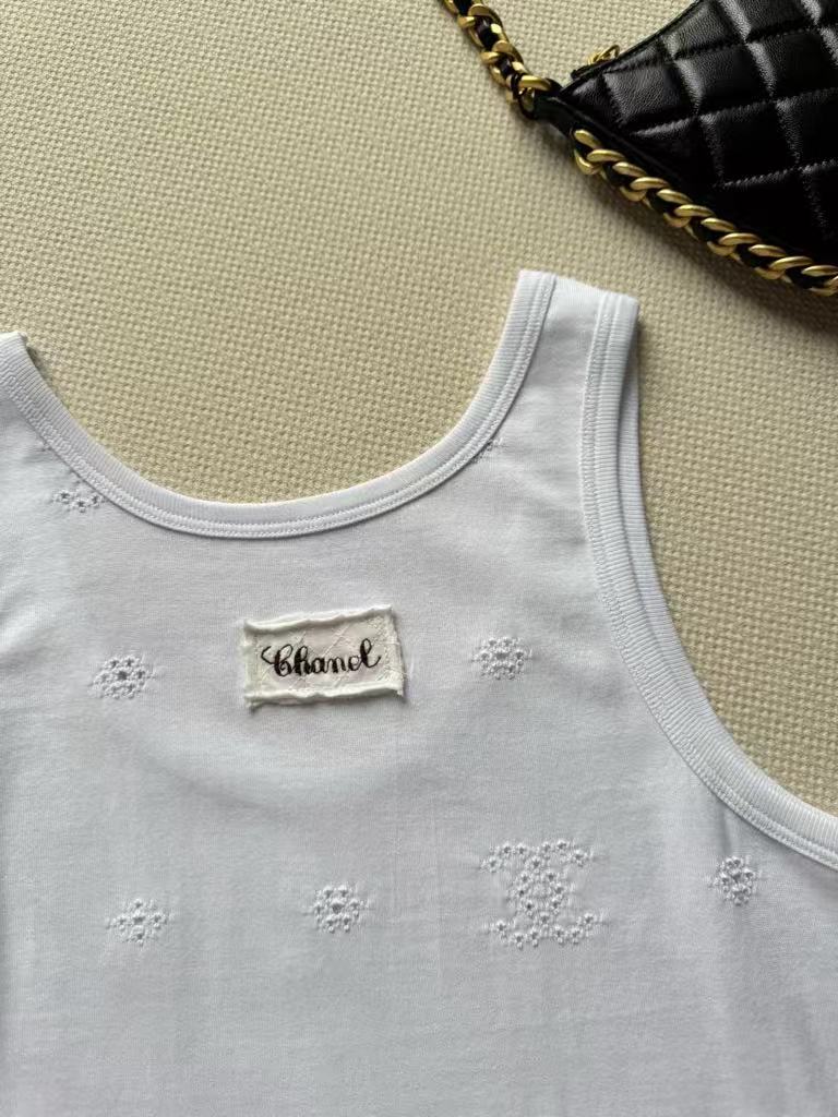 26 New Style Hollow-out White Vest