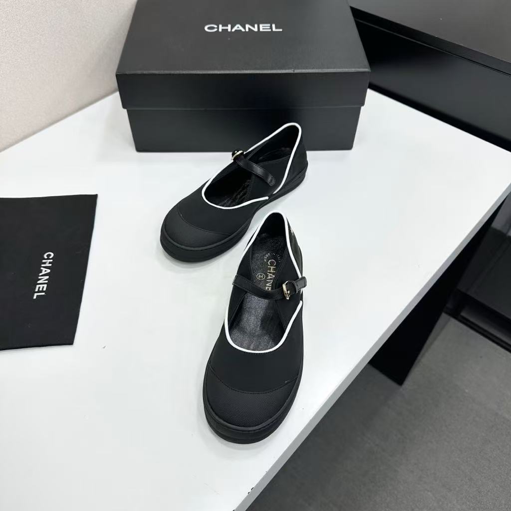 26 New Versatile Shoes