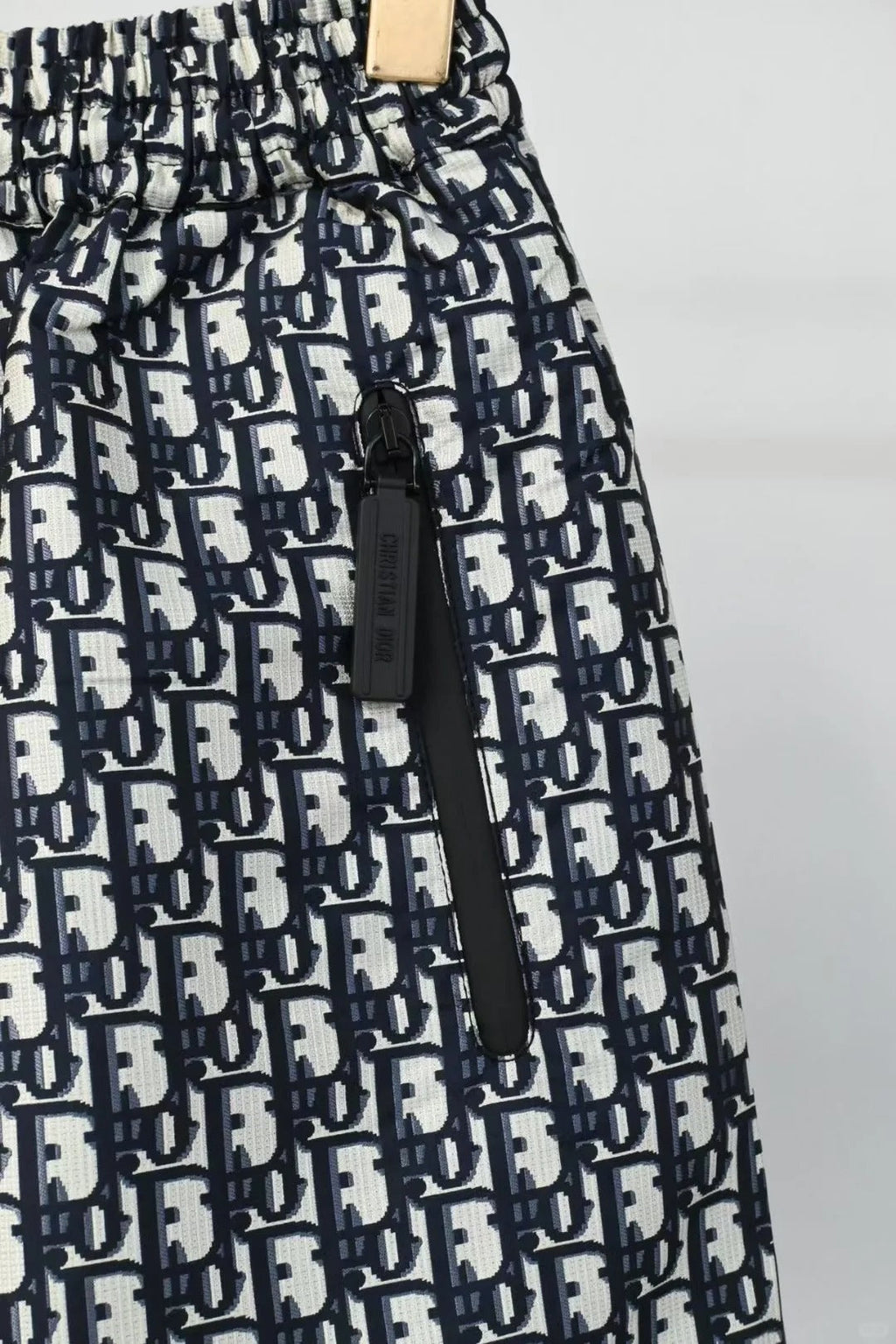 technical taffeta shorts