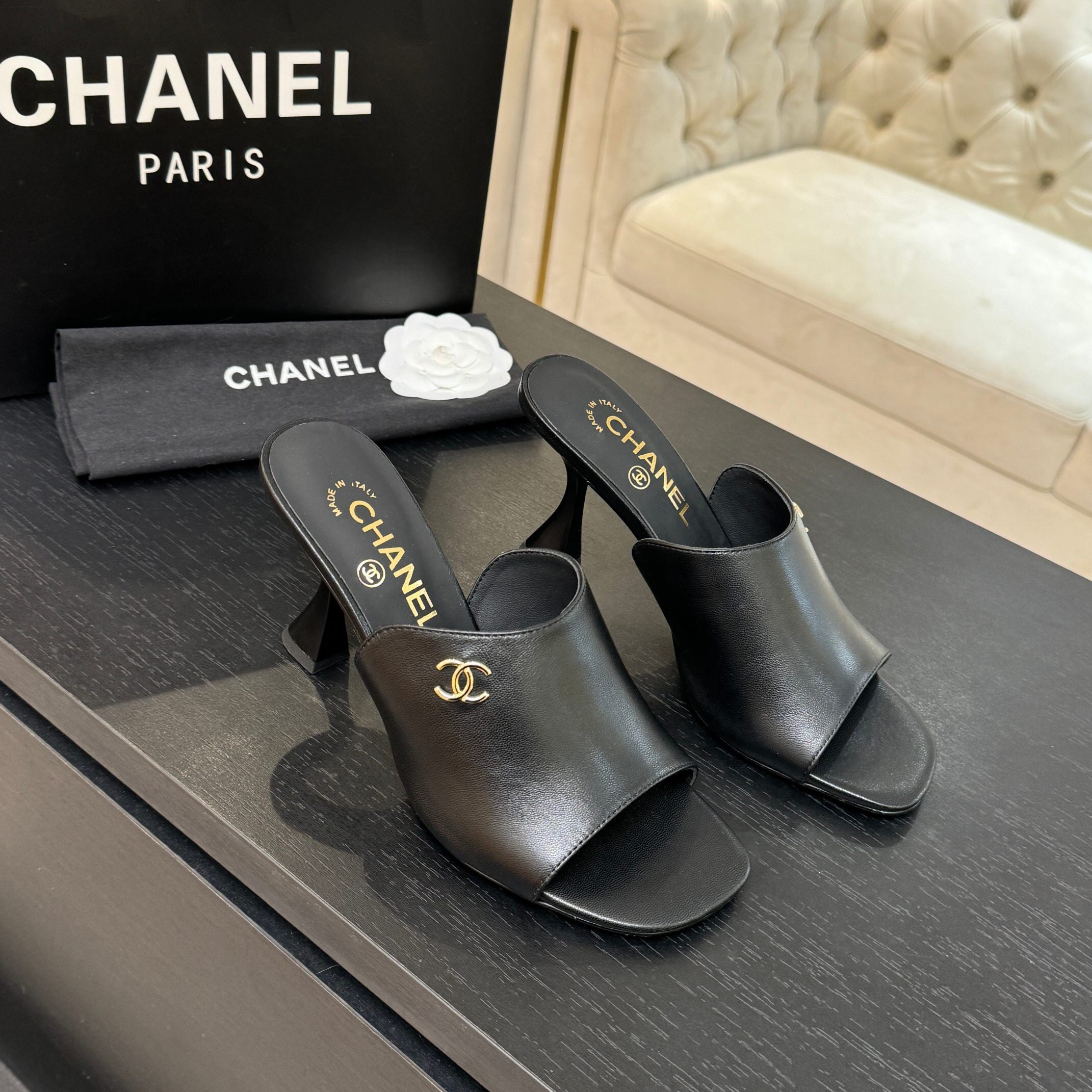 25FW NEW Exquisite High-Heeled Slippers