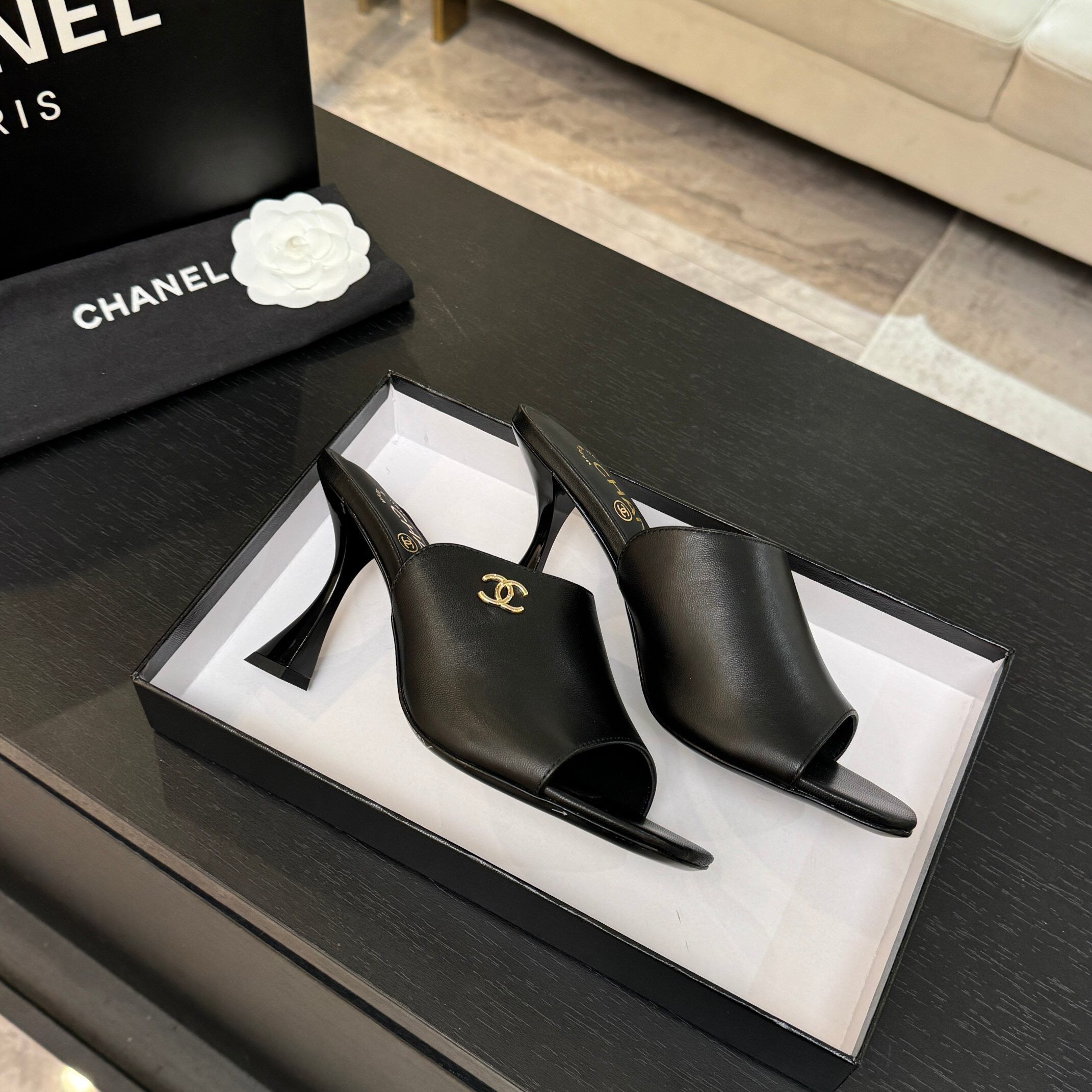 25FW NEW Exquisite High-Heeled Slippers