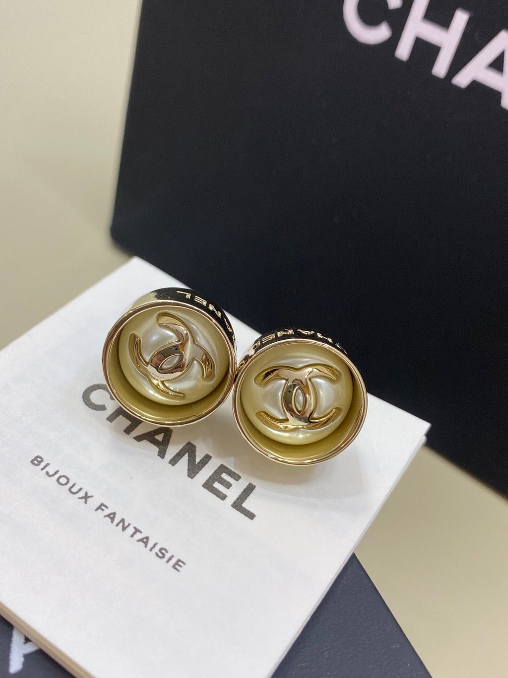 25FW NEW High-End Versatile Earrings