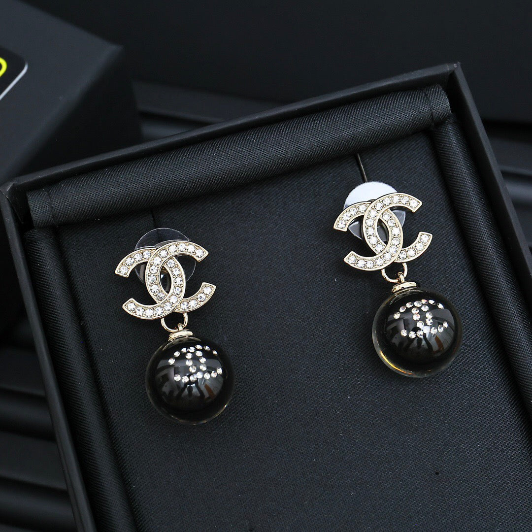 25FW NEW Glass Bead Earrings