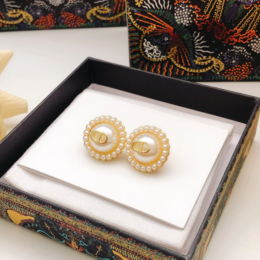 25FW NEW Versatile Must-Have Earrings