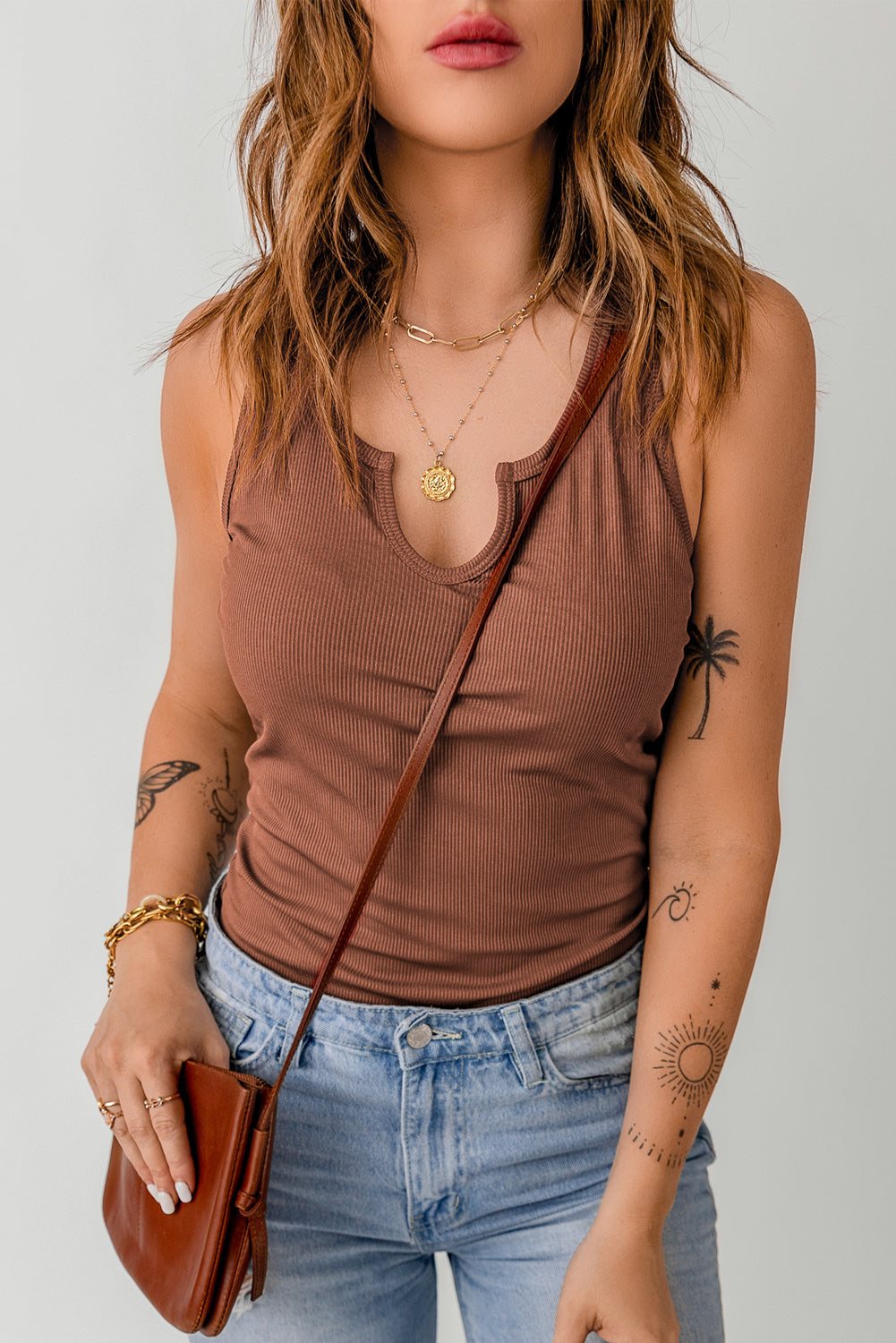 Brown ribbed tank